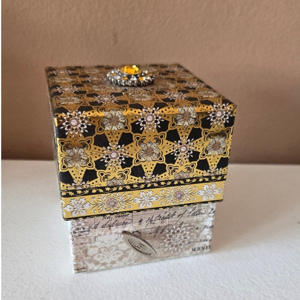 Punch Studio Orange Clove Luxury Soap in wind up Music Box Beethoven Ode to Joy